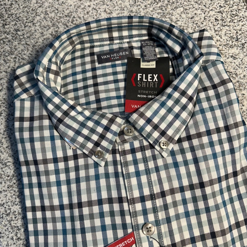 Van Heusen Button Down Men XL Blue Plaid Flex Non-Iron Stretch New